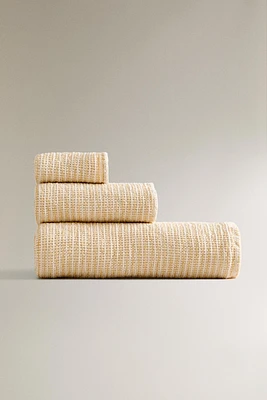 STRIPED WAFFLE-TEXTURE TOWEL