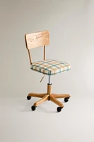 CHILDREN’S DESK CHAIR WITH WOODEN WHEELS