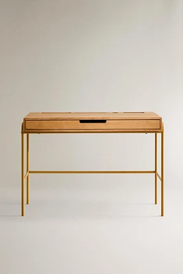 CHILDREN’S WOODEN DESK