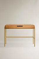 CHILDREN’S WOODEN DESK