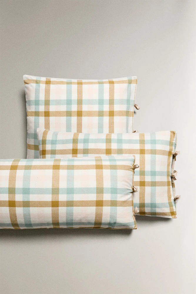 GINGHAM FLANNEL PILLOWCASE