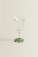 RAISED DESIGN WINE GLASS