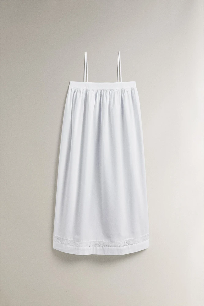 BIAS CUT COTTON NIGHTGOWN WITH LACE TRIM