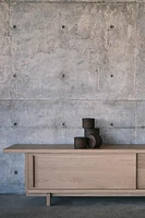 SIDEBOARD 01