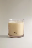 (400 G) MUSKY PETALS SCENTED CANDLE