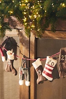 CHILDREN’S CHRISTMAS ADVENT CALENDAR GARLAND