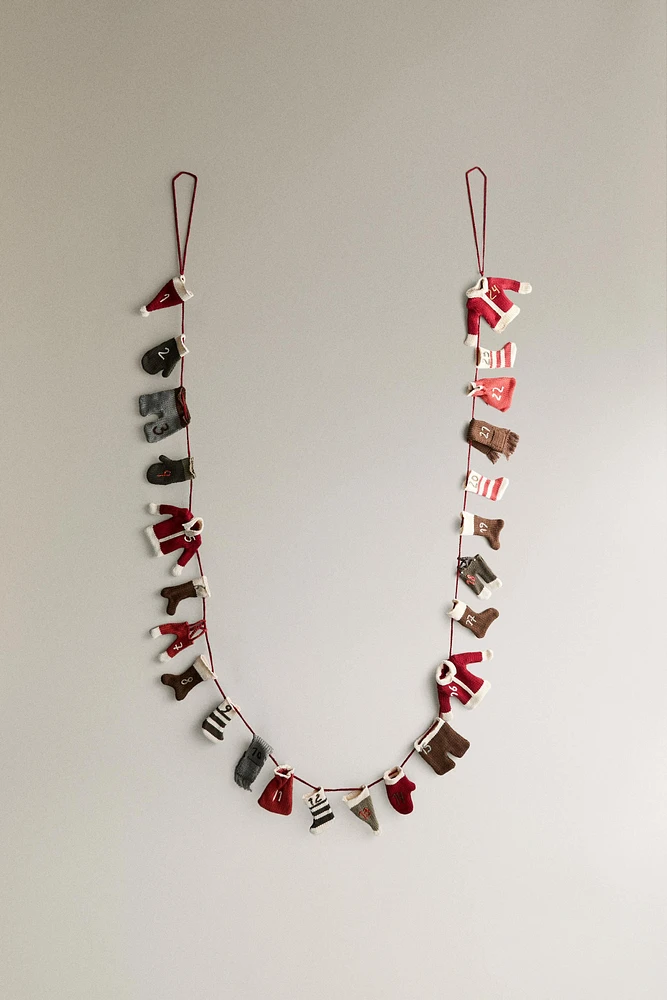 CHILDREN’S CHRISTMAS ADVENT CALENDAR GARLAND