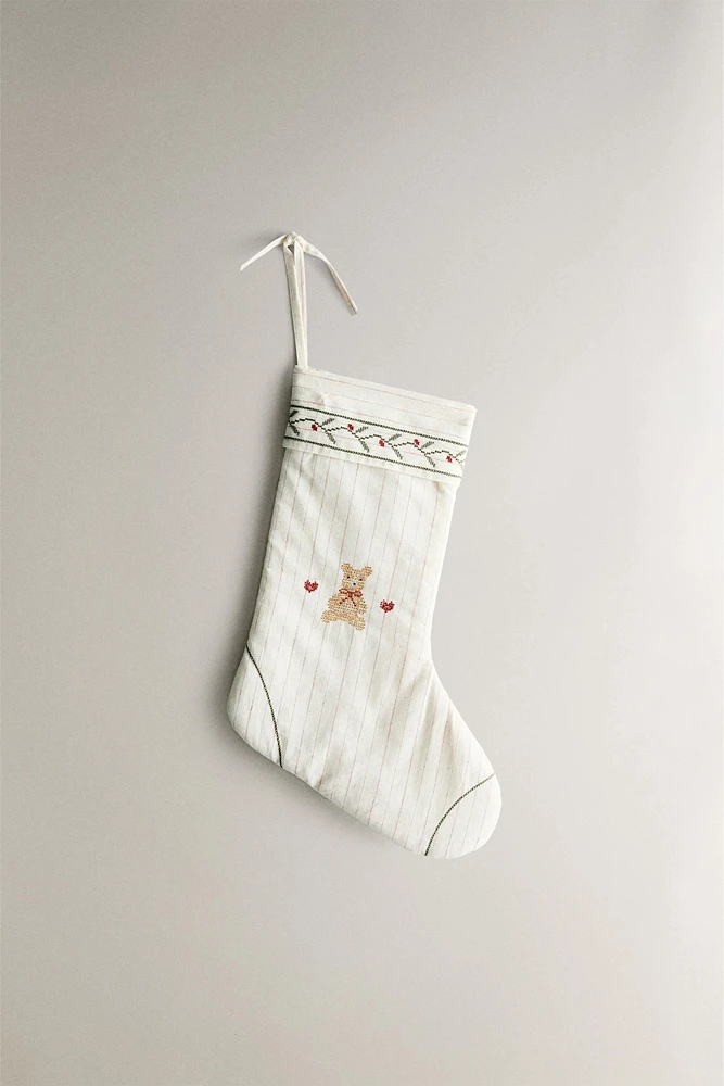 CHILDREN’S CHRISTMAS CROSS-STITCH SOCK ORNAMENT