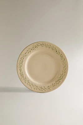 EARTHENWARE DESSERT PLATE WITH LEAVES