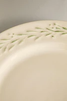 EARTHENWARE DESSERT PLATE WITH LEAVES