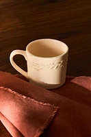 LEAF EARTHENWARE MUG