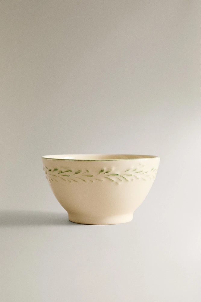 LEAF EARTHENWARE BOWL