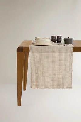 CHECKED LINEN TABLE RUNNER WITH FRINGING