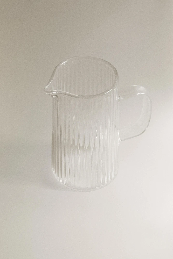 RAISED BOROSILICATE MILK PITCHER