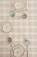 TABLECLOTH WITH RAISED LINES