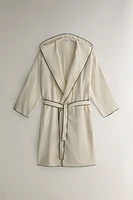 (320 GXM²) COTTON BATHROBE WITH AN OVERLOCK