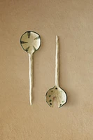 CERAMIC SALAD SERVERS SET WITH POLKA DOT LINES (SET OF 2)