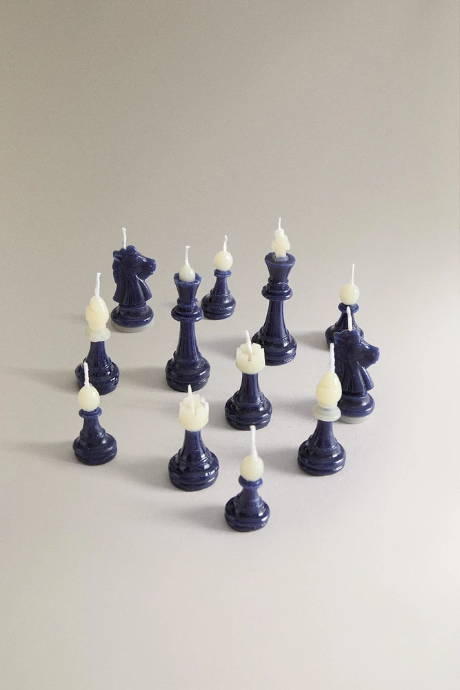 PACK OF DECORATIVE CHESS CANDLES (PACK OF 12)