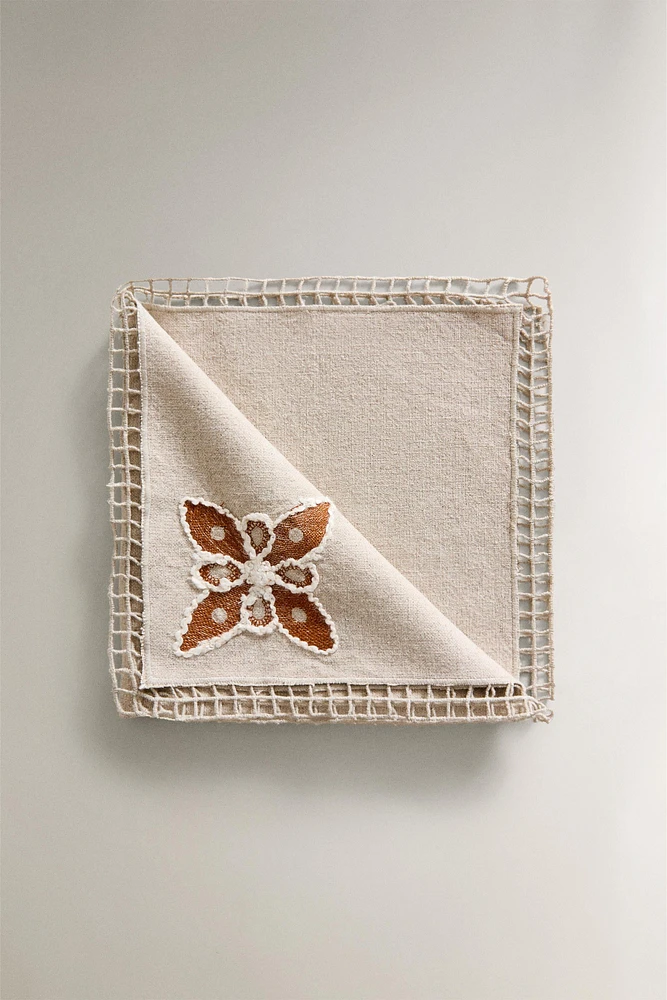 PACK OF EMBROIDERED COTTON AND LINEN NAPKINS (PACK OF 2)