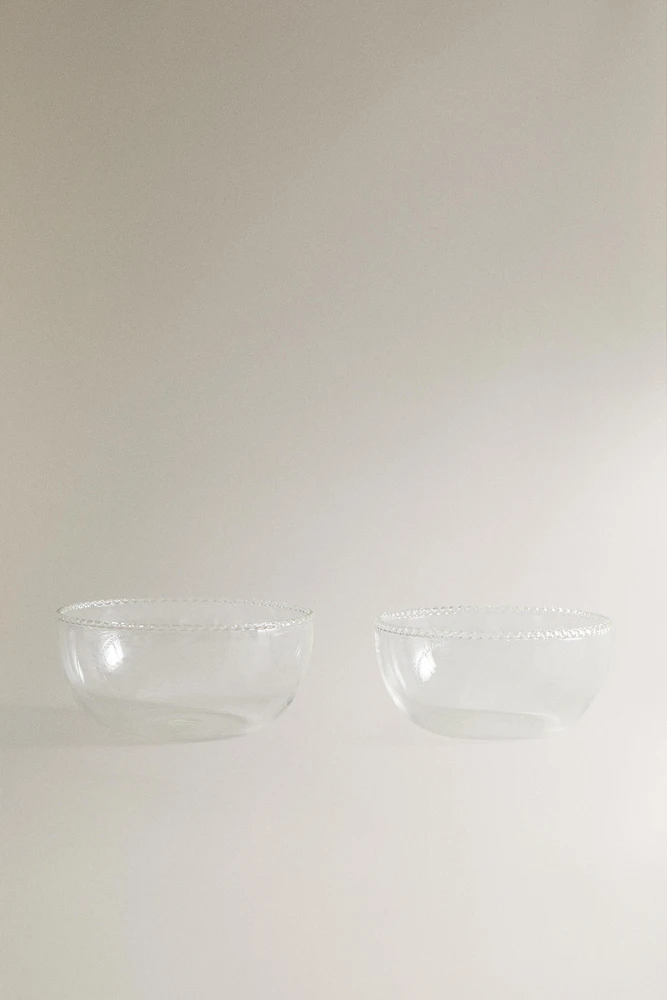 BOROSILICATE GLASS BOWL WITH AN IRREGULAR EDGE