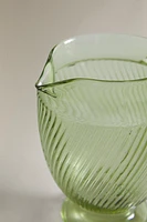 BOROSILICATE PITCHER WITH RAISED DESIGN