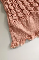 WAFFLE-TEXTURED TOWEL WITH FRINGING