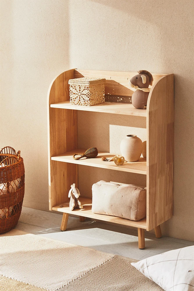 CHILDREN’S BEAR SHELVING UNIT