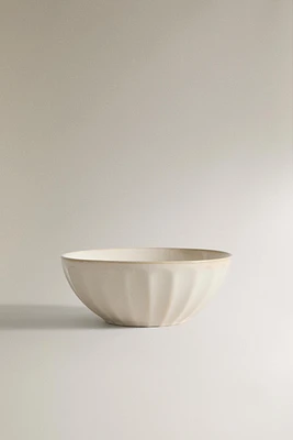 STONEWARE BOWL WITH RAISED DESIGN