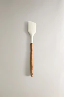 SILICONE AND WOODEN SPATULA