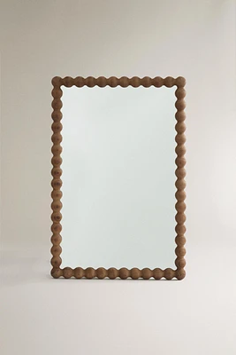 RECTANGULAR WALL MIRROR WITH WOODEN FRAME