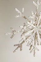 GLITTERY SILVER SNOWFLAKE CHRISTMAS DECORATION