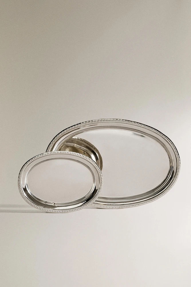 OVAL METAL CHRISTMAS TRAY