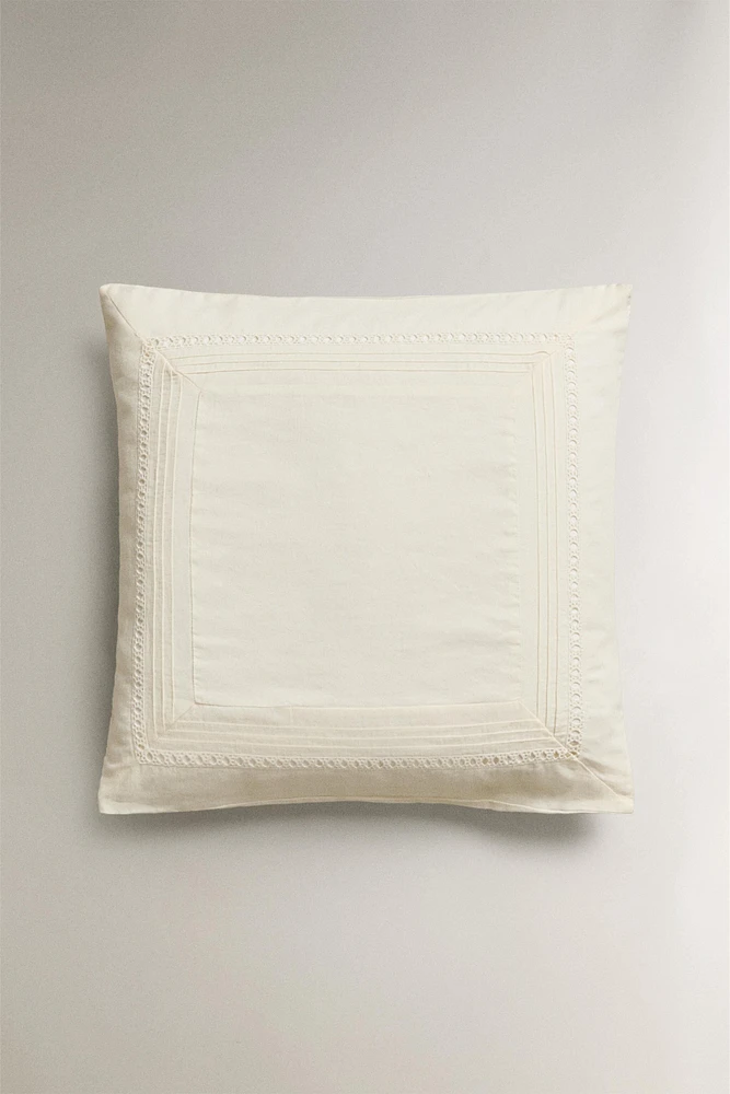 EMBROIDERED LINEN PILLOWCASE