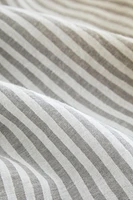 FLAT SHEET WITH THIN STRIPES