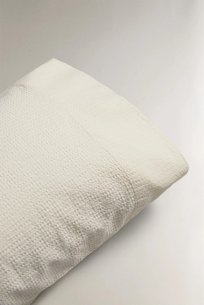 WAFFLE-KNIT PILLOWCASE