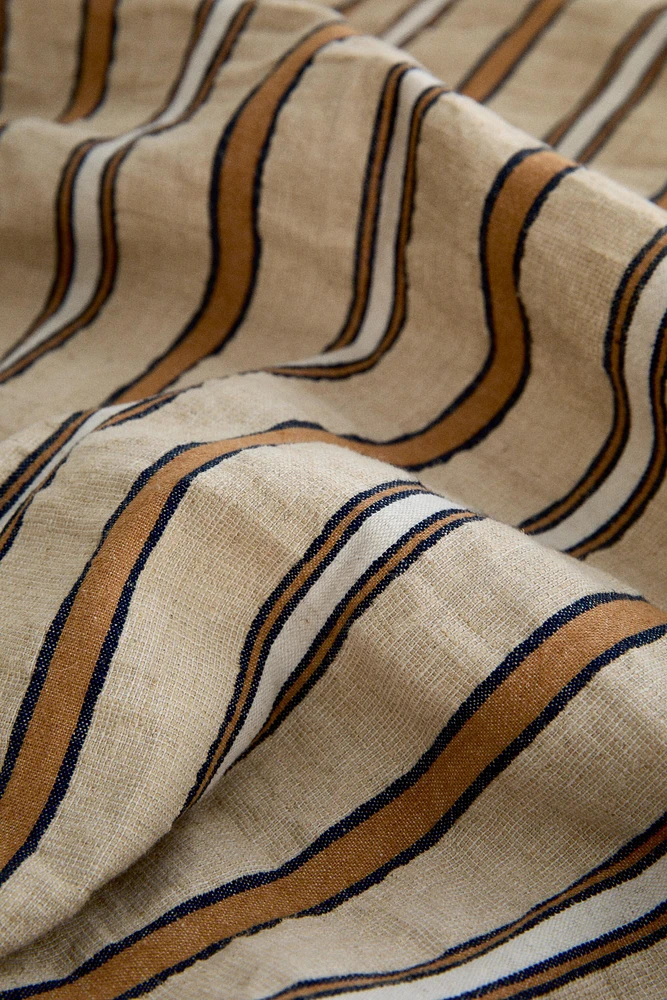 STRIPED BEDSPREAD