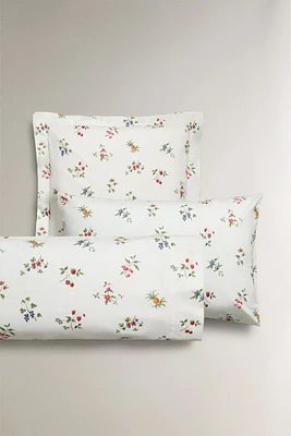 FRUIT PRINT PILLOWCASE