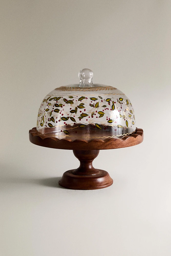 CHRISTMAS CAKE DISH WITH A WOODEN STAND