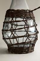 GLASS BOTTLE WITH RATTAN STOPPER