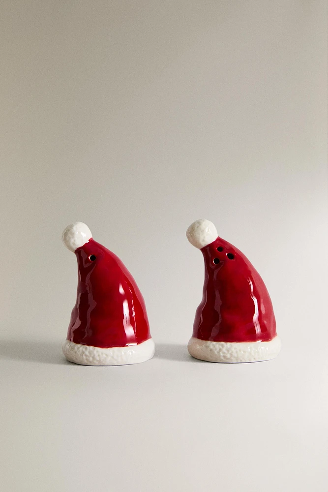 CHRISTMAS HAT SALT AND PEPPER SHAKER SET (SET OF 2)