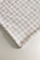 CHILDREN’S GINGHAM BATH TOWEL