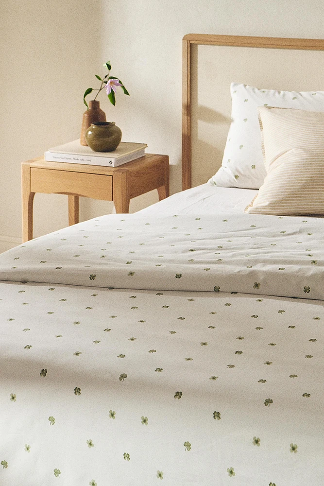 CLOVER PRINT DUVET COVER