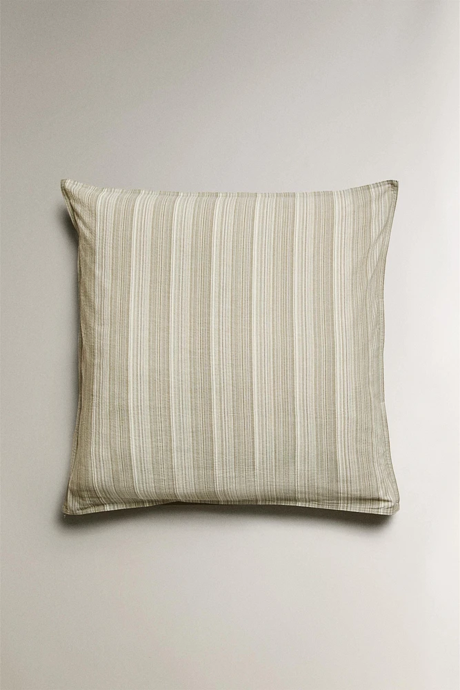 PILLOWCASE WITH CONTRAST STRIPES