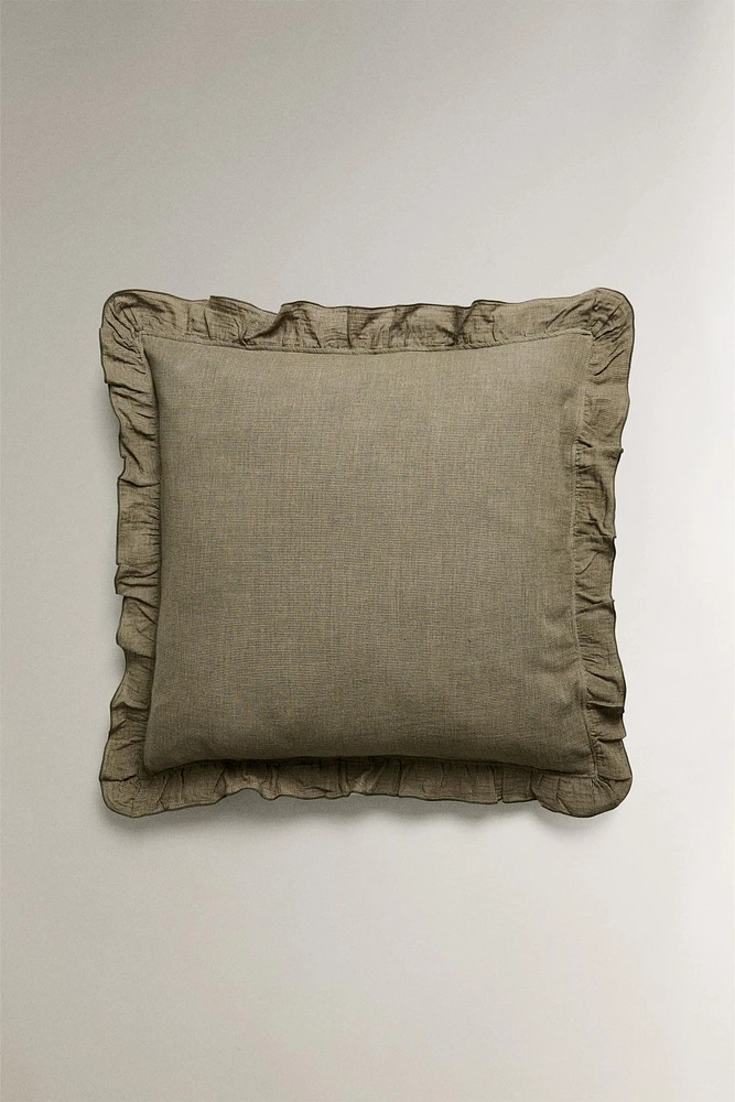 RUFFLED PILLOWCASE