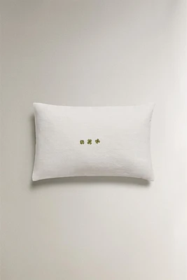 CLOVER THROW PILLOW COVER