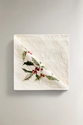 PACK OF JACQUARD CHRISTMAS NAPKINS WITH HOLLY (PACK OF 2)