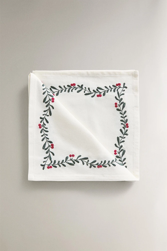 SET OF COTTON CHRISTMAS HOLLY BRANCH NAPKINS (SET OF 2)