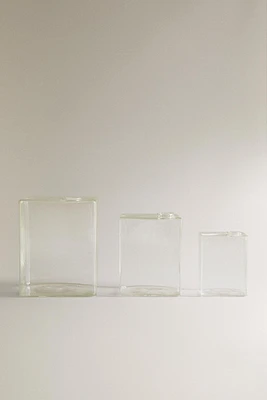 SQUARE GLASS VASE