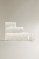 COTTON AND MODAL TOWEL