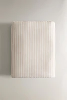 CHILDREN’S STRIPED MUSLIN BATH TOWEL